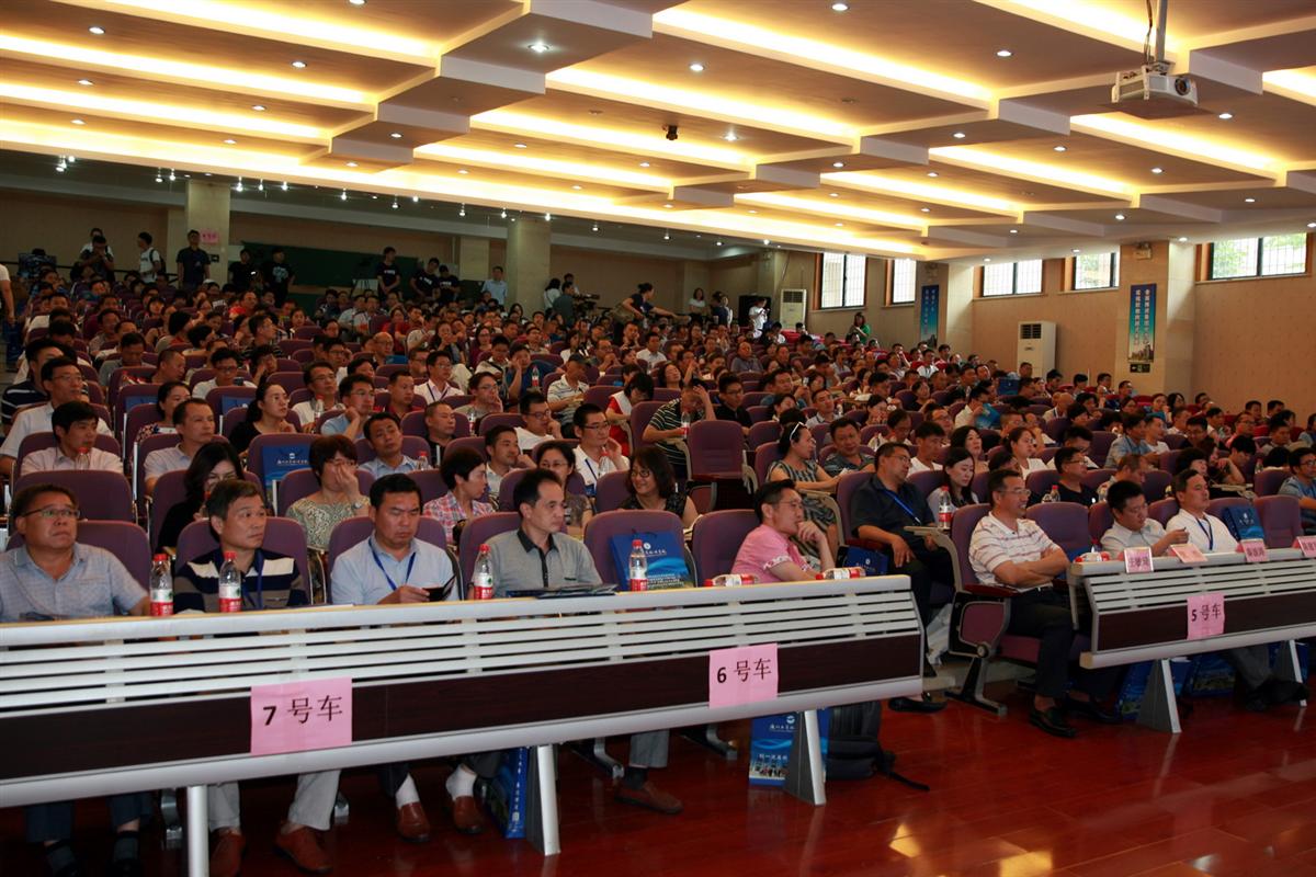 C:\Users\Administrator\Desktop\论坛\新建文件夹\IMG_803811.JPG