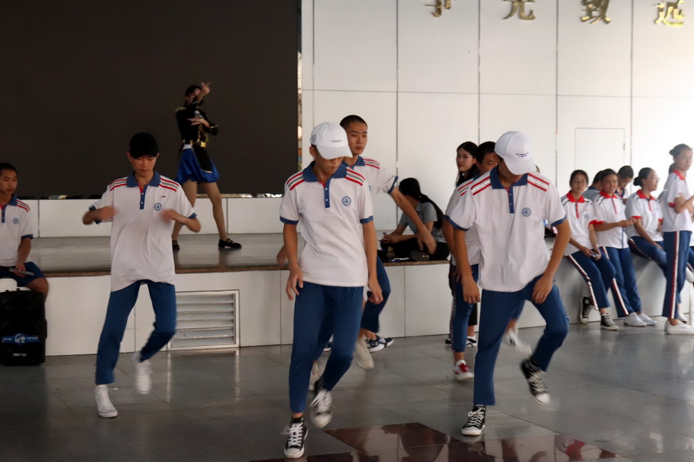 QQ图片20181010194541.jpg