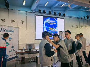 产教对话   校企合作（信工部职教周活动报道之二）348.png