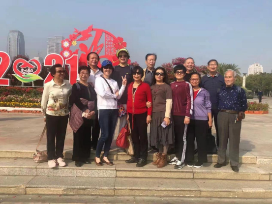 潇洒健步还童年--记厦门工商旅游学校春季健步行442.png