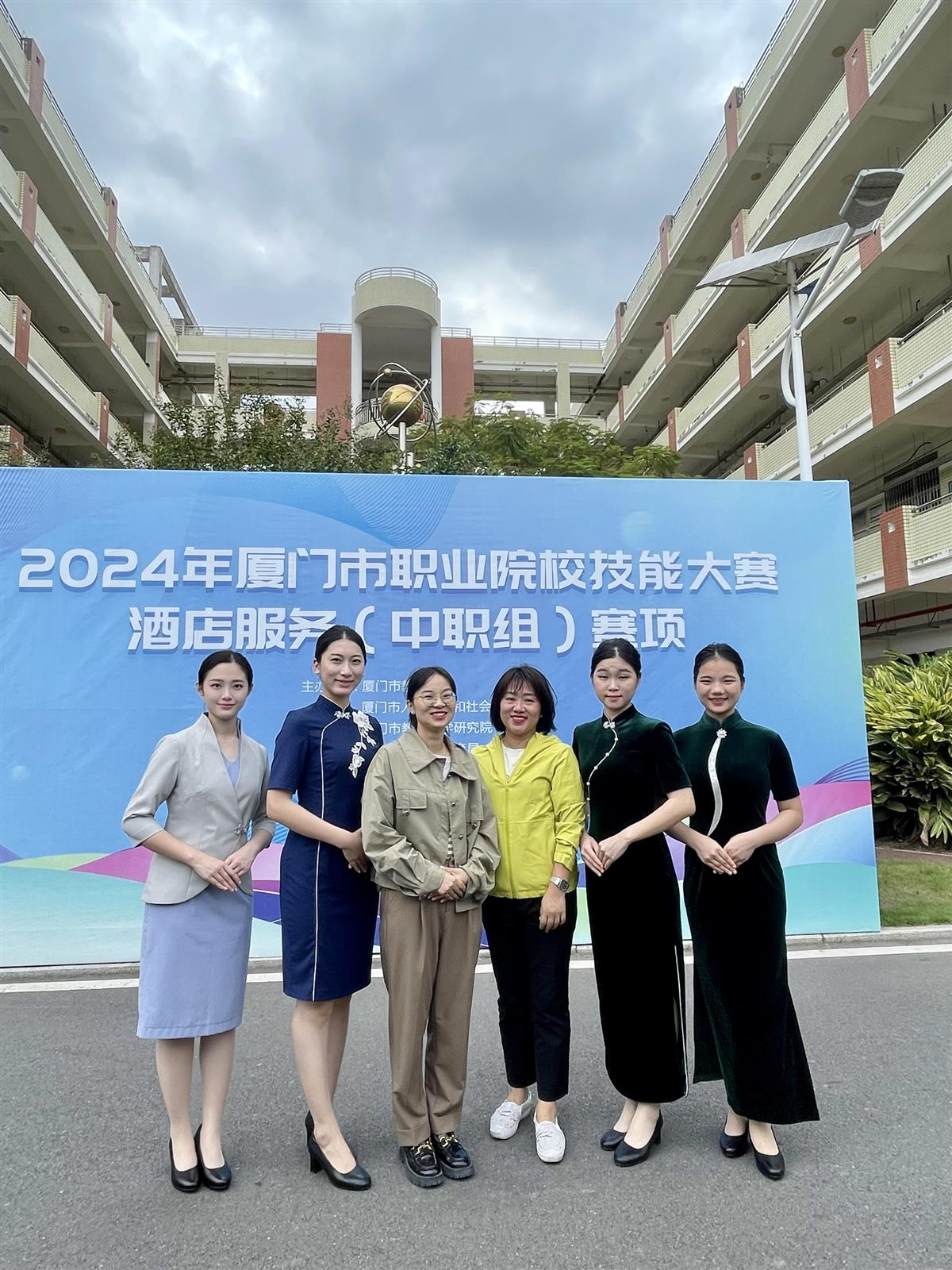 大合照.jpg
