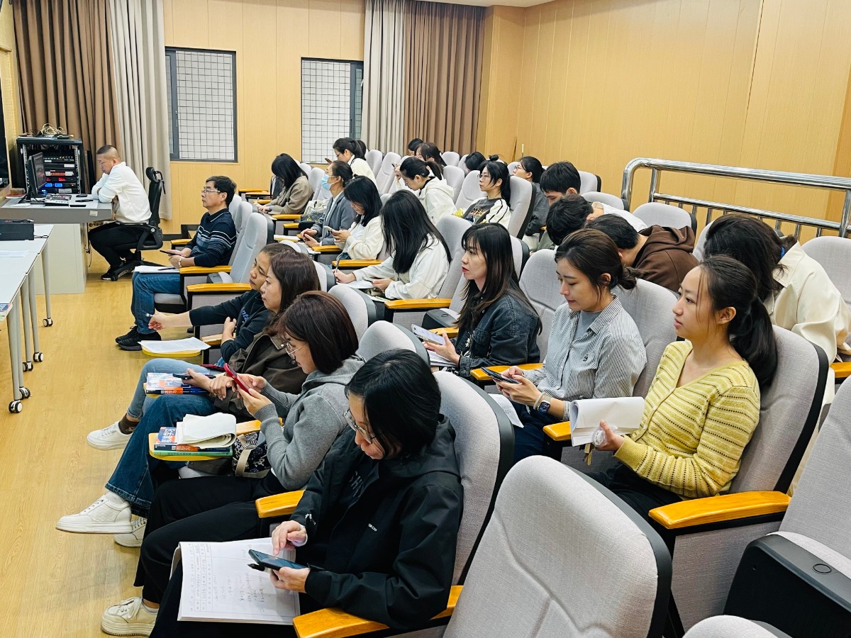 5bac568cfe87ccc5efccda16e23ccfd.jpg